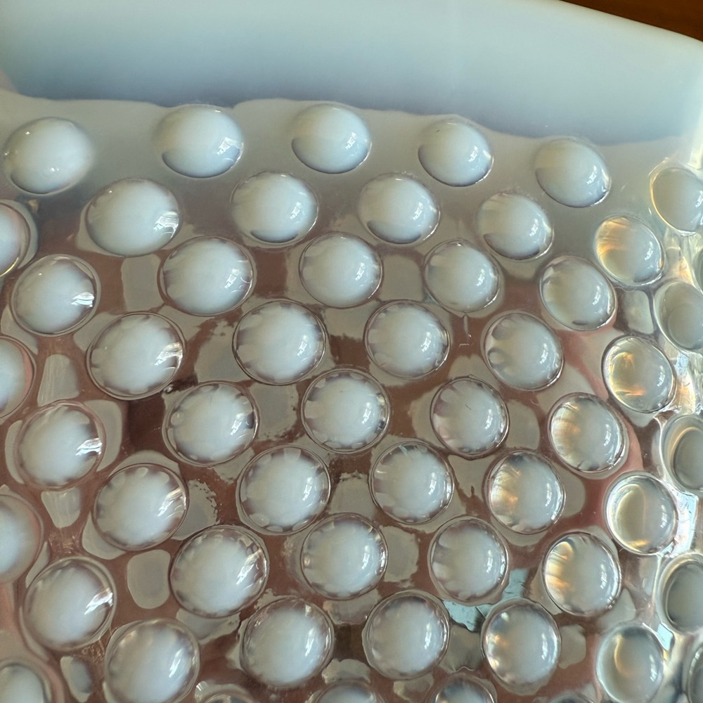 Vintage mini White Hobnail Glass Vase - Picture 8 of 8